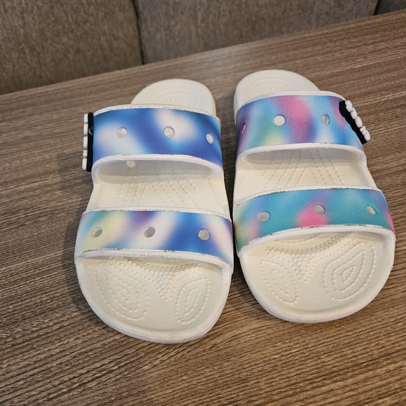 Women's Crocs - Picture 1 of 8